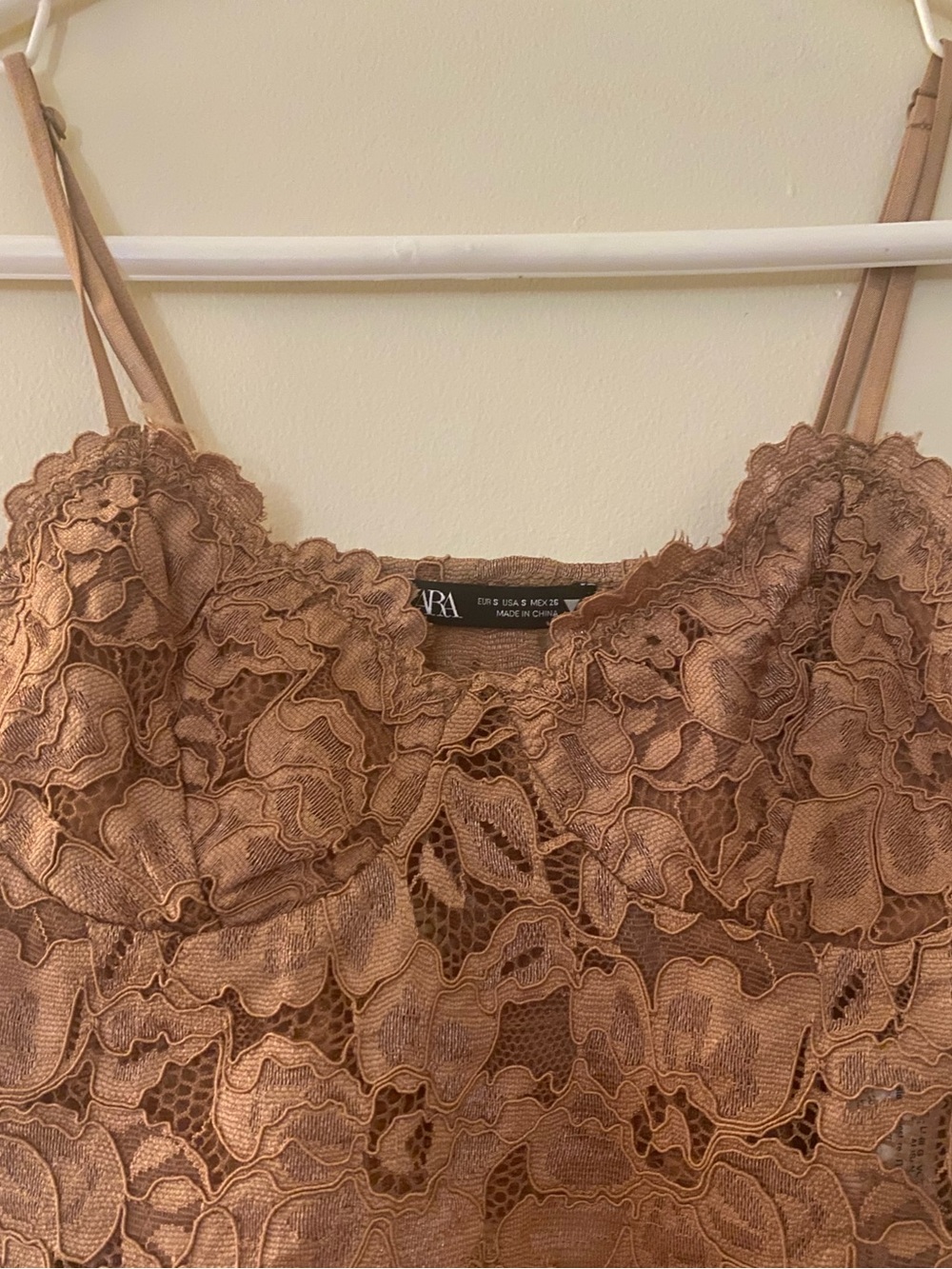 zara - Picture 3 of 3